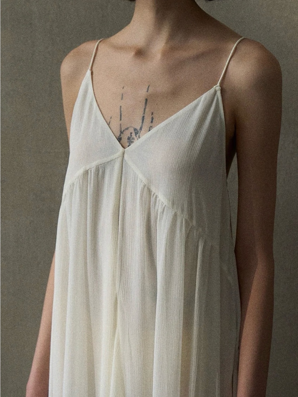 Hemi Blurr Elva Light Cami Dress SMALL BNWT - Picture 2 of 6